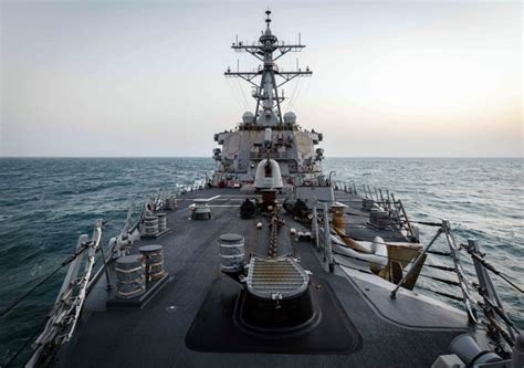 美国军舰穿越台海前都有哪些军事征兆？_凤凰网