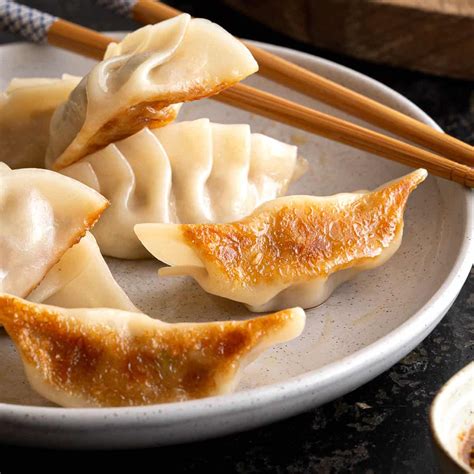 Fried Dumplings Vs Steamed Dumplings