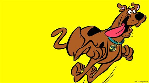 Scooby doo running 2K wallpaper download