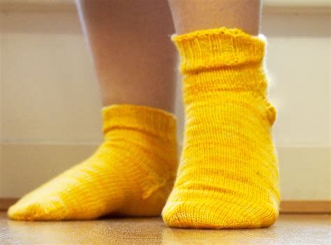 Knitted Toe Up Socks Tutorials 的图像结果
