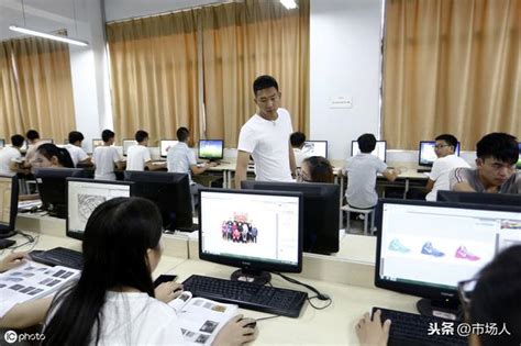 上海上教留学是首批获得教育部资格认定的留学专业机构
