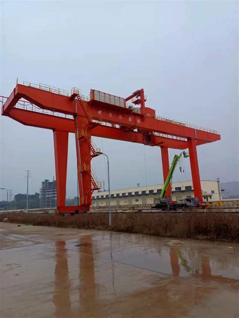 造船门式起重机 – 广州起重机械有限公司