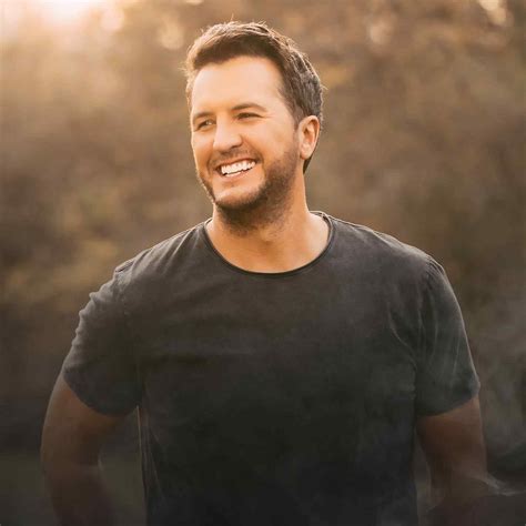 Unraveling The Political Stance Of Luke Bryan: Is He A Trump Supporter?