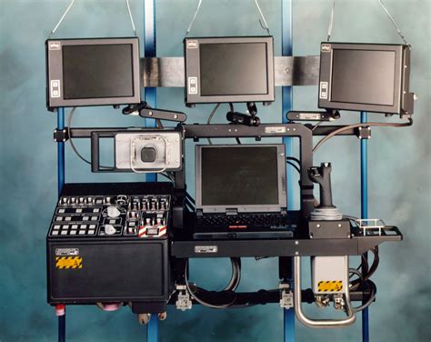 4 Computer Machine 的图像结果