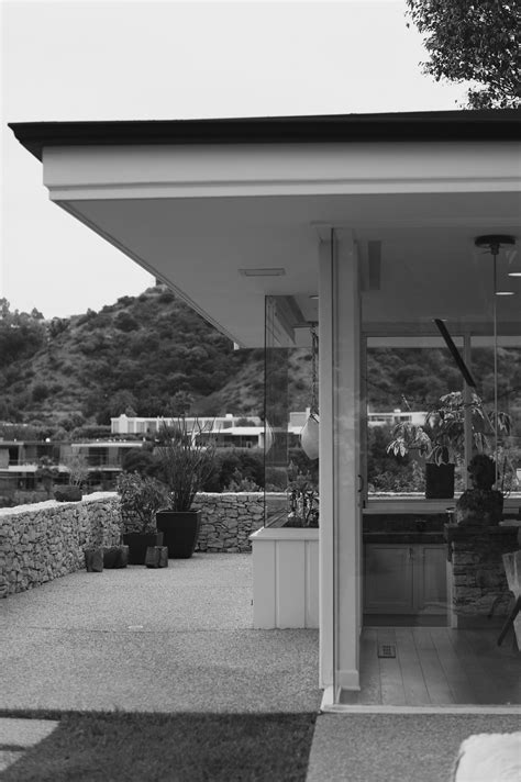 'Casa Perfect' In a Los Angeles Icon by Architect Rex Lotery