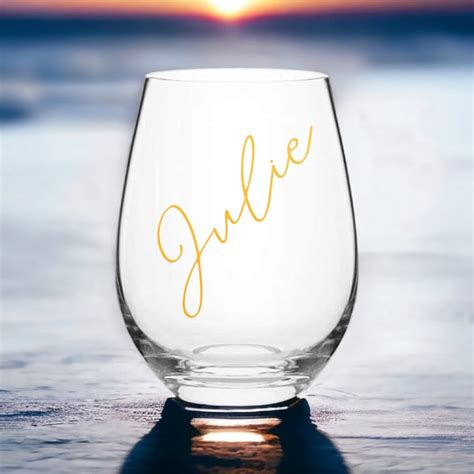Personalized Cocktail Glasses Stemless Wine Glass Whiskey Bar Glasses ...