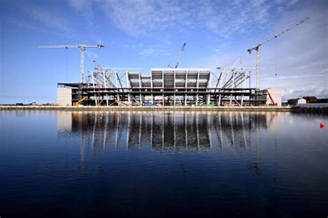 Crowned Sportsfield 的图像结果