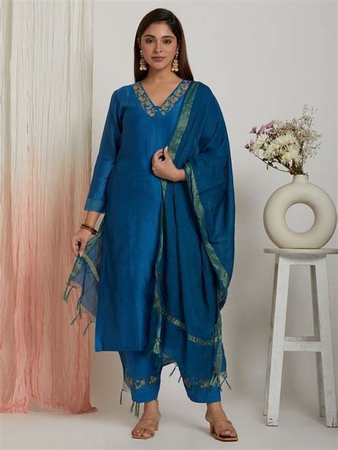 Buy Blue Bandhani Modal Silk Aari Embroidered Anarkali Kurta with ...