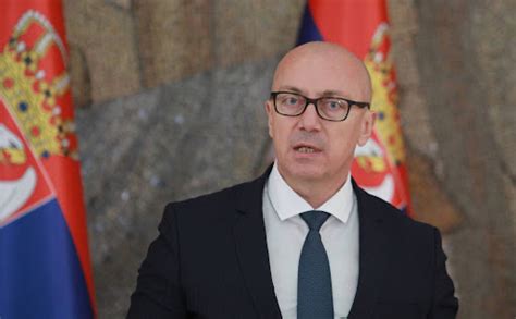 Kosovo Serbs Announce Non-Violent Resistance in Case of License Plate ...