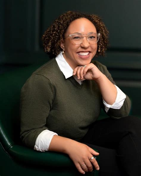 Fellowships | Mahindra Humanities Center