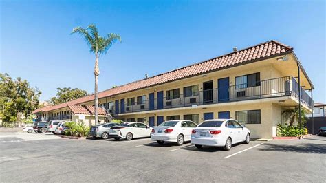 Motel 6 Hotels in Riverside Starting @ $52 - Upto 39% OFF on 59 ...