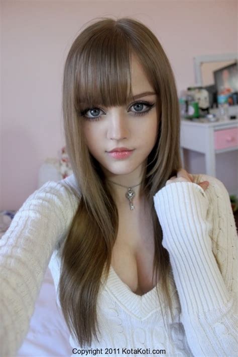 Живая кукла Барби