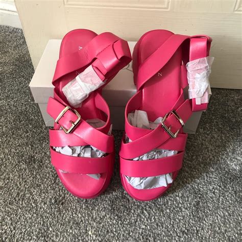Marquiiz Hot pink strappy chunky sandals with ankle... - Depop