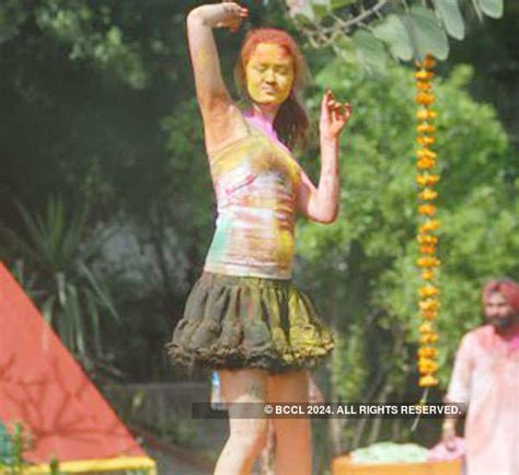 Vineet Jain's Holi Party '10 - 7- The Etimes Photogallery Page 21