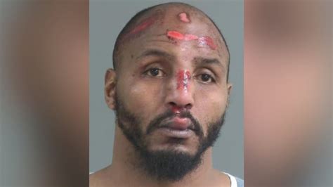 Former NFL star Robert Quinn arrested for second hit-and-run crash in ...