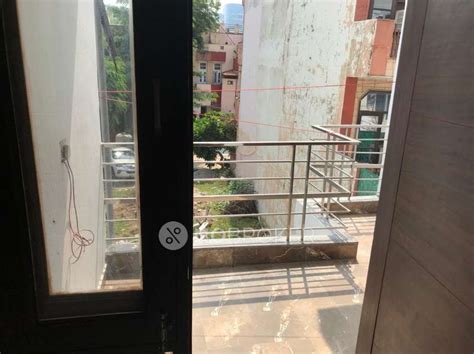 Rooms for Rent in New Gurgaon , Gurgaon - NoBroker