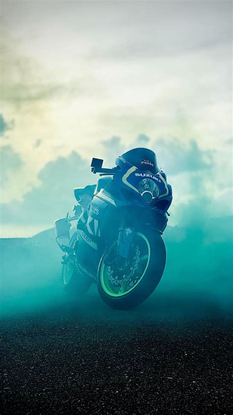 Download wallpaper 1350x2400 suzuki, motorcycle, bike, smoke, moto ...