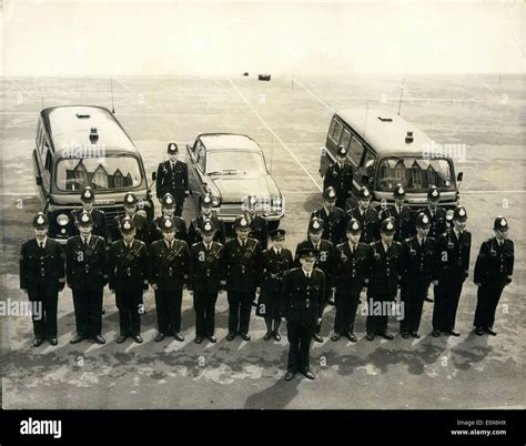 May 05 1965 special patrol group combat crime hi-res stock photography ...