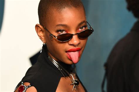 Willow Smith Net Worth: Age, Family, and Height Revealed - English Loom