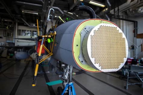氮化镓世界！瑞典萨伯公司开始试飞氮化镓机载有源相控阵火控雷达 - OFweek传感器网
