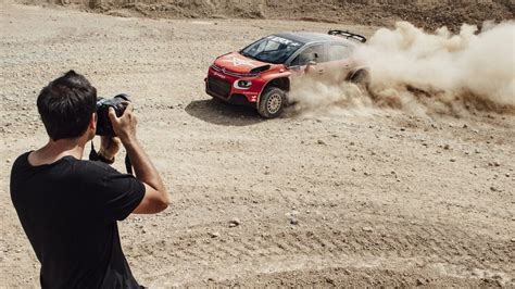 Canon EOS R3 vs EOS R5 的图像结果