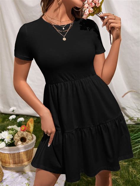 Dresses With Short Sleeves