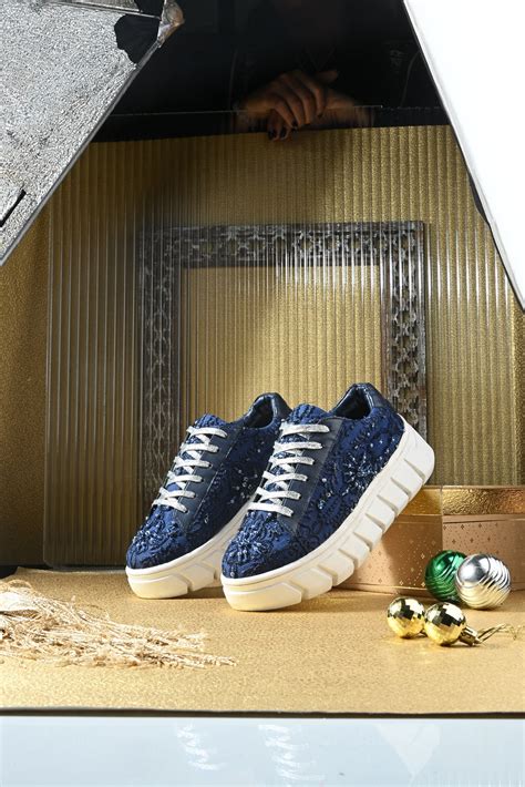 Blue Customized Ethnic Sneakers – Fresh Feet