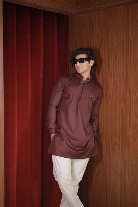 CLASSIC MAROON KURTA SET – Tharunkiron