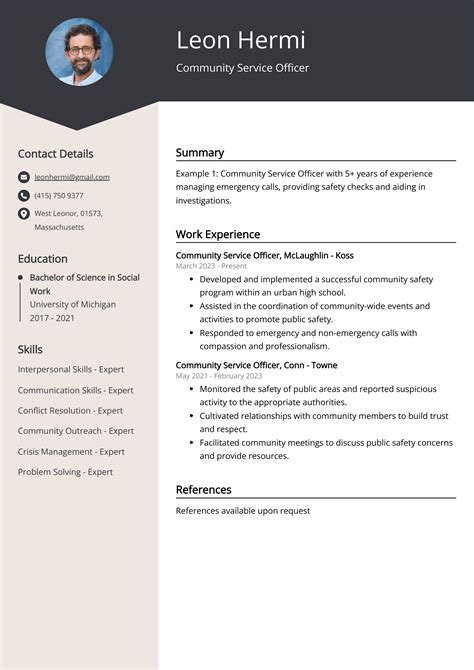 Community Service Officer Resume Example for 2025