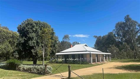 Avalon Farmstay. Quiet cottage on working farm - Cottages for Rent in ...