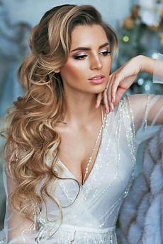 Wedding Hairstyles For Hair To The Side by 20 Best Half Up And Half Wedding Hairstyles Wedding Hairstyles For Hair To The Side