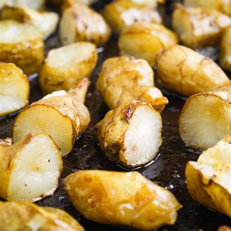 Roasted Jerusalem Artichokes (Sunchokes) - The Pesky Vegan