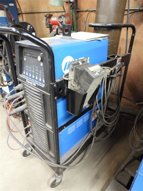 Miller Dynasty 350 Tig Welder, s/n MG240354L, 208/230/460/Single or ...