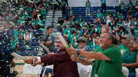 Goodyear High School students return to class for 2025-26