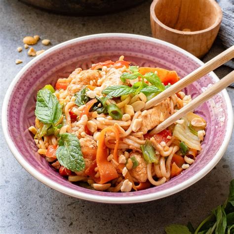 Bang Bang Chicken Noodles