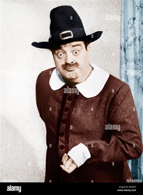 THE JACKIE GLEASON SHOW, Jackie Gleason as Reginald van Gleason III ...