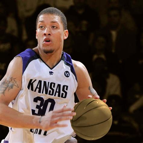 Michael Beasley opens up about leaving the Lakers to care for his mom ...