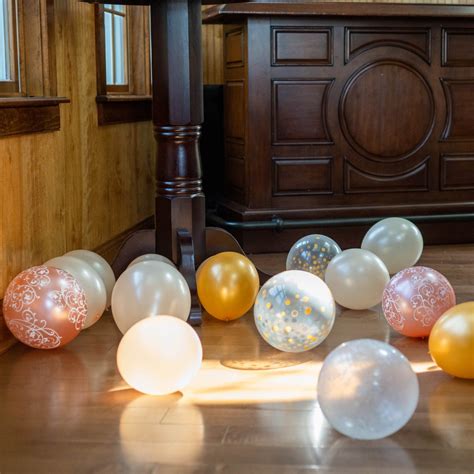 Floor Balloons - Upstate Balloon Company