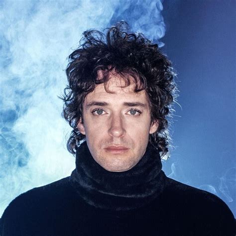 SULKY (BOSTICH REMIX) - Gustavo Cerati - LETRAS.COM