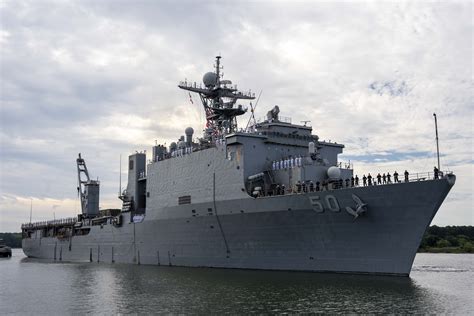 Bataan Amphibious Ready Group 26 Marine Expeditionary Unit Leave on ...