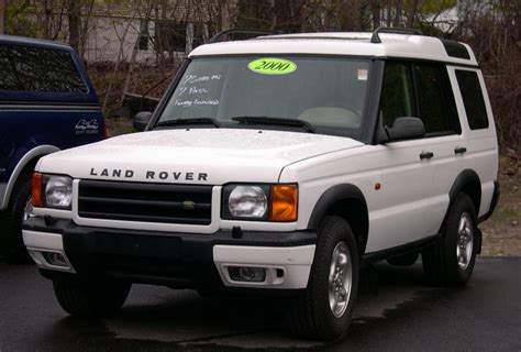 Bestand:2000 Land Rover Discovery white.jpg - Wikipedia