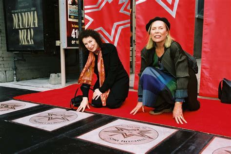 43 Esteemed Facts About Margaret Atwood