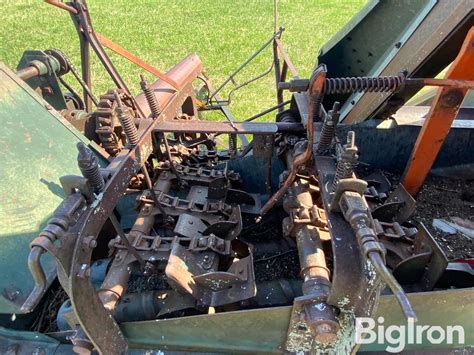 Single Row Corn Picker 的图像结果