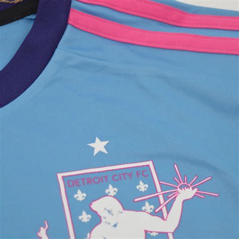 Detroit City FC 2023 GK Pride Kit