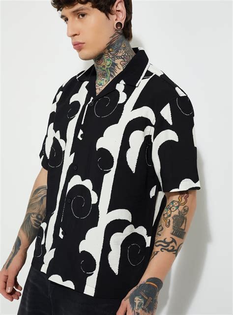 Buy Men Relaxed Fit Printed Resort Shirt Online at just Rs. 899.0 ...