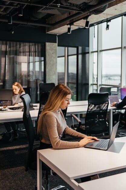 Computer Work 的图像结果