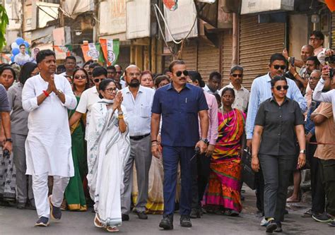 Mob attack on judicial officers puts SIR at centre of Bengal political ...