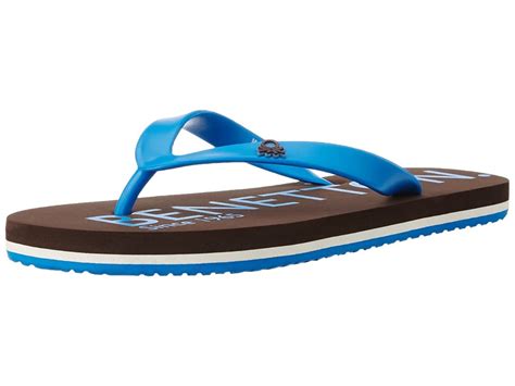 Top 13 Comfortable & Stylish Men's Flip Flops