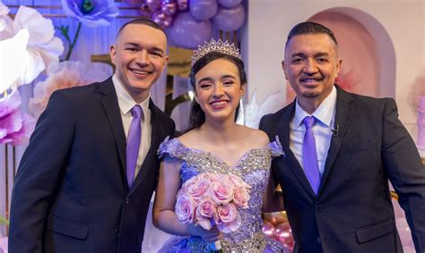 Ackerly Cedeño celebró entre lágrimas su quinceañero en "Pégate al ...