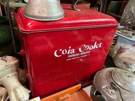 Estate Sales by Holly hosts Large 3 day... starts on 8/18/2023